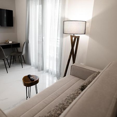 M10 Central Apartments Alexandroupolis Εξωτερικό φωτογραφία