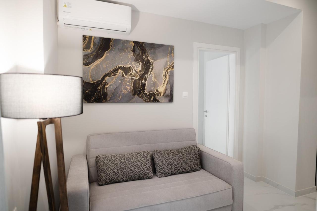 M10 Central Apartments Alexandroupolis Εξωτερικό φωτογραφία