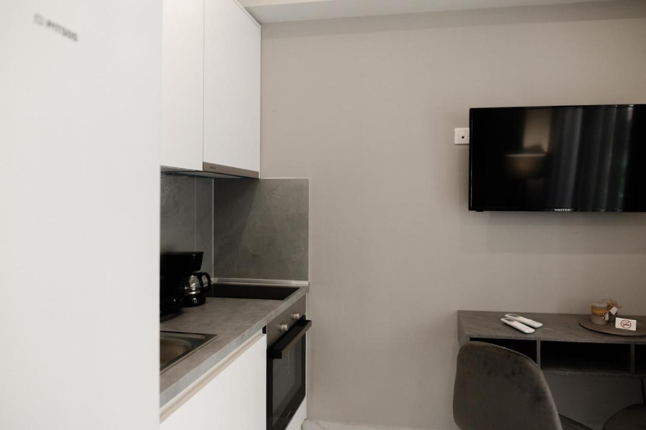 M10 Central Apartments Alexandroupolis Εξωτερικό φωτογραφία
