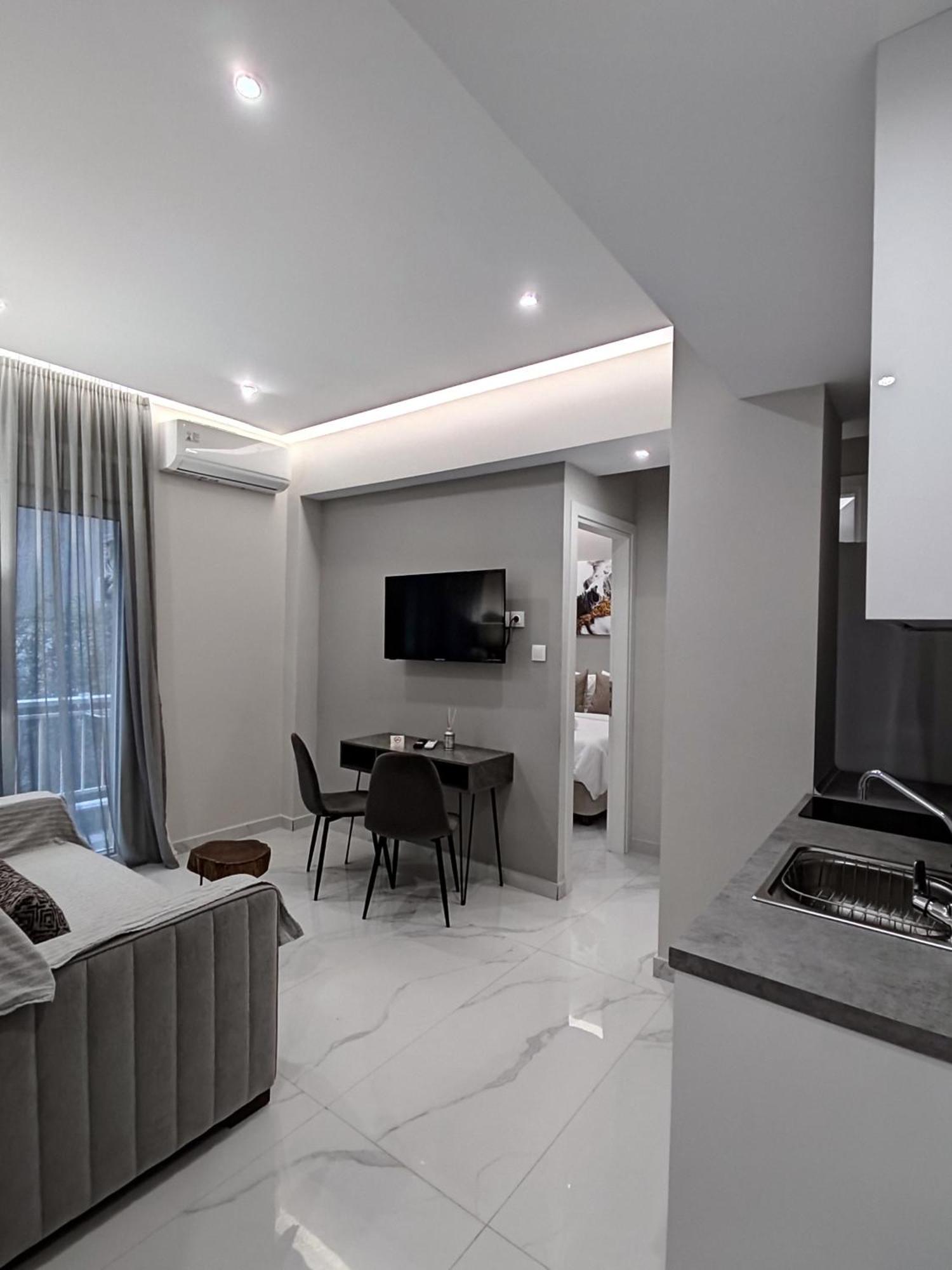 M10 Central Apartments Alexandroupolis Εξωτερικό φωτογραφία